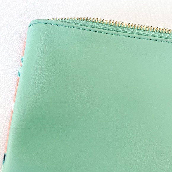 NEW! Clutch / Makeup Bag - Picture 8 of 8